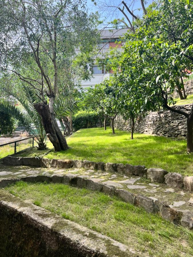 Blue Garden Apartment Rapallo Bagian luar foto